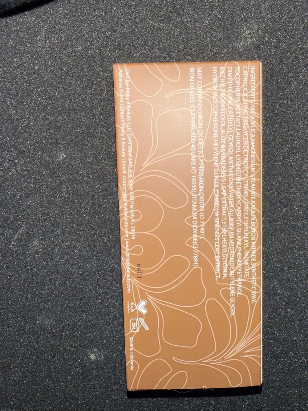 PINKY B COSMETICS Hot Commodity: The Bronzer Pallet NEW
